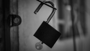 Photo "Cybersecurity Safeguards: Encryption Techniques for Securing Cloud Data"