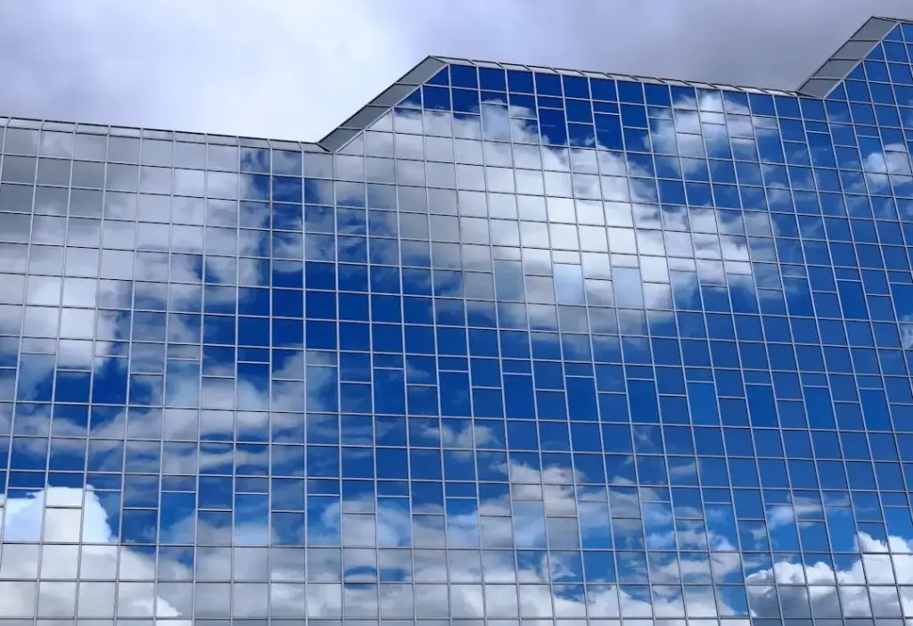 Phare des Bonnes Pratiques: Optimisation de l&rsquo;architecture multi-cloud en 2026